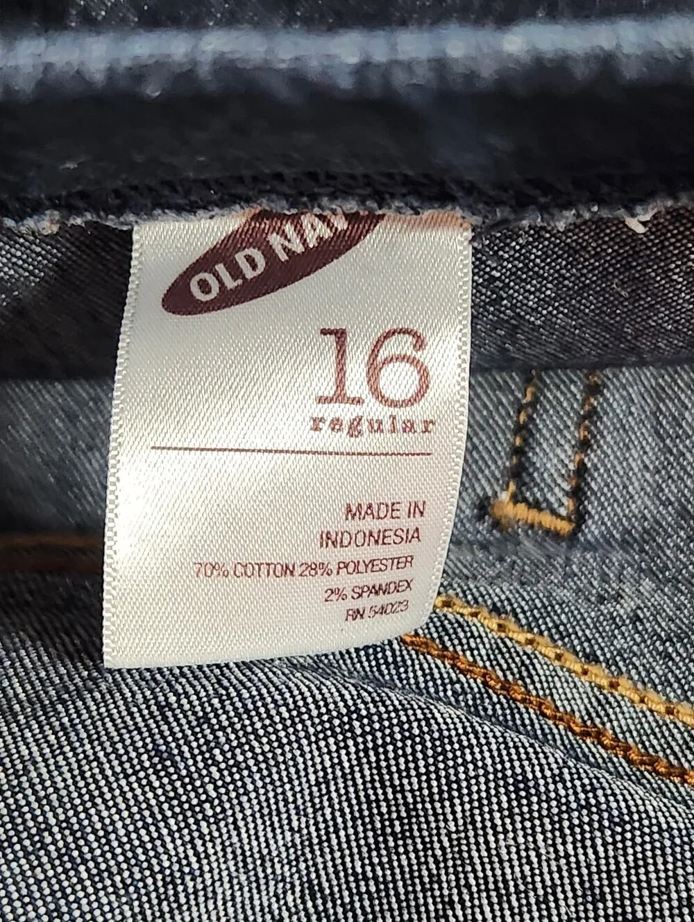 Old Navy Pull-on Style Skinny Jeans - Picture 12 of 13